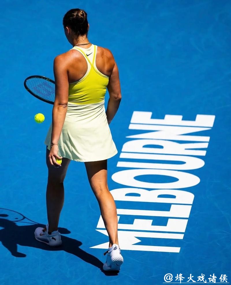 总统“忠粉”亲临助威，莱巴金娜澳网登顶书写哈萨克斯坦网球传奇的坚守与荣光